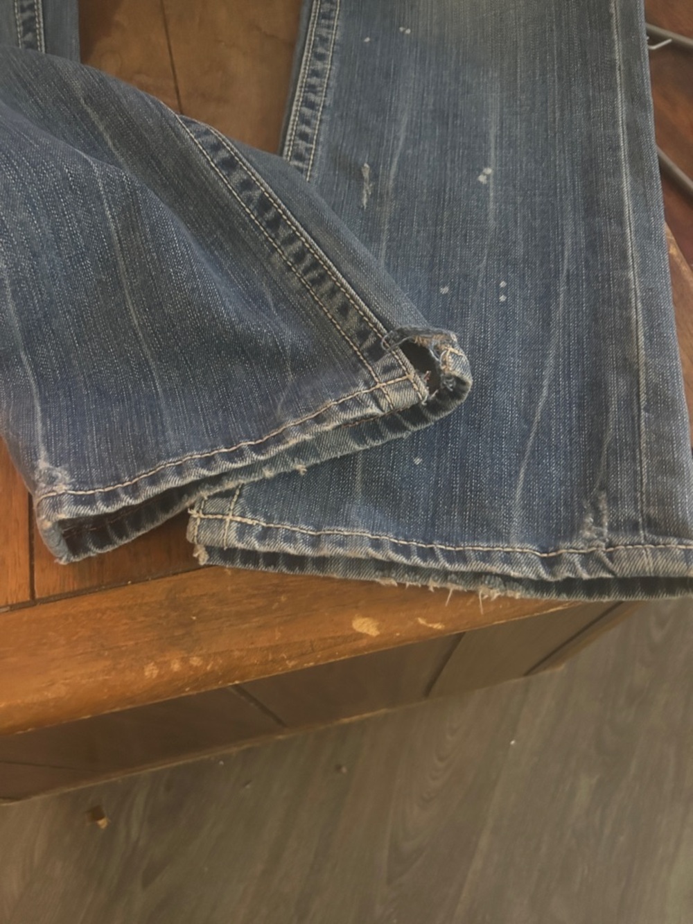 Men’s Blue Distressed ROCK REVIVAL Embroidered Pocket Jeans - Picture 13 of 13